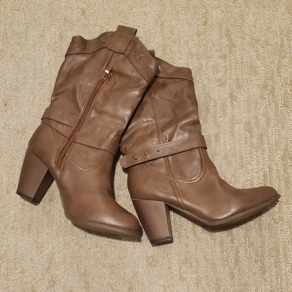 Brown Cowgirl Boots HOST PICK